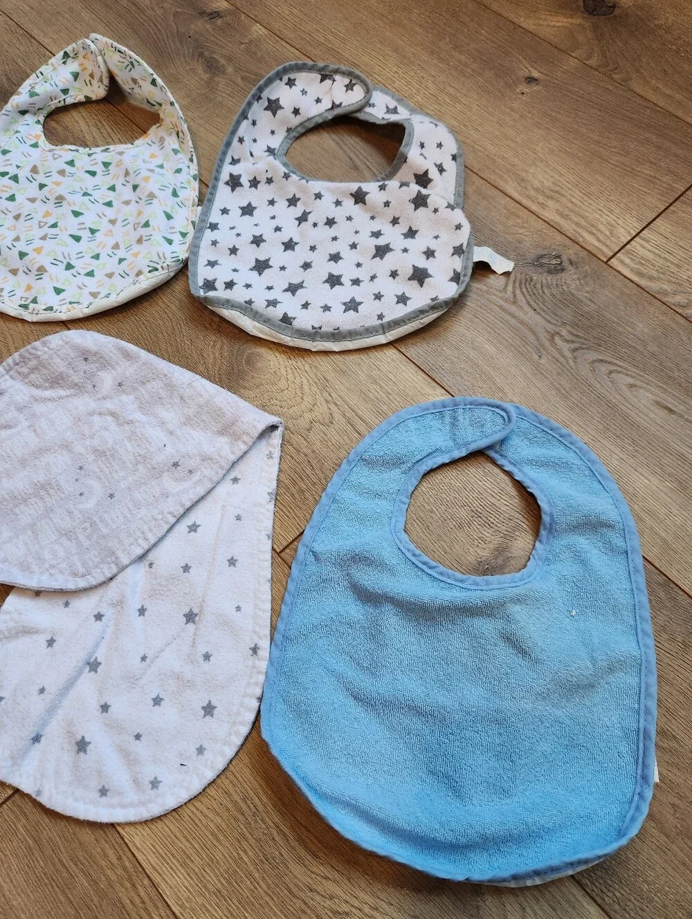 Baby Burp Cloths And Waterproof Bibs
